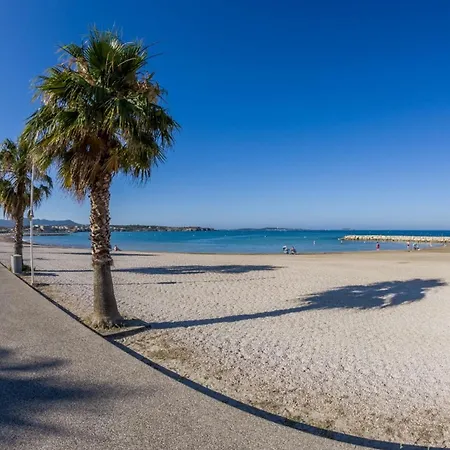 1-bedroom Near The *