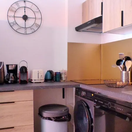 1-bedroom Near The アパート *