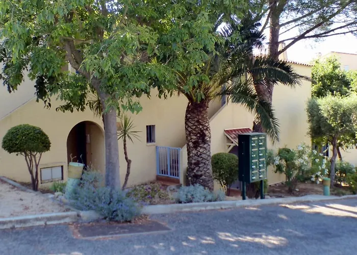 Apartamento 1-bedroom Near The *