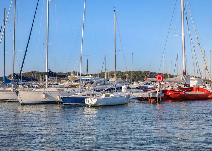 Apartamento 1-bedroom Near The